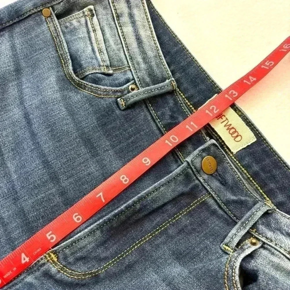 Driftwood Colette Stretch Denim Embroider Cuff Crop Straight Leg Jean Size 30 - Picture 15 of 16